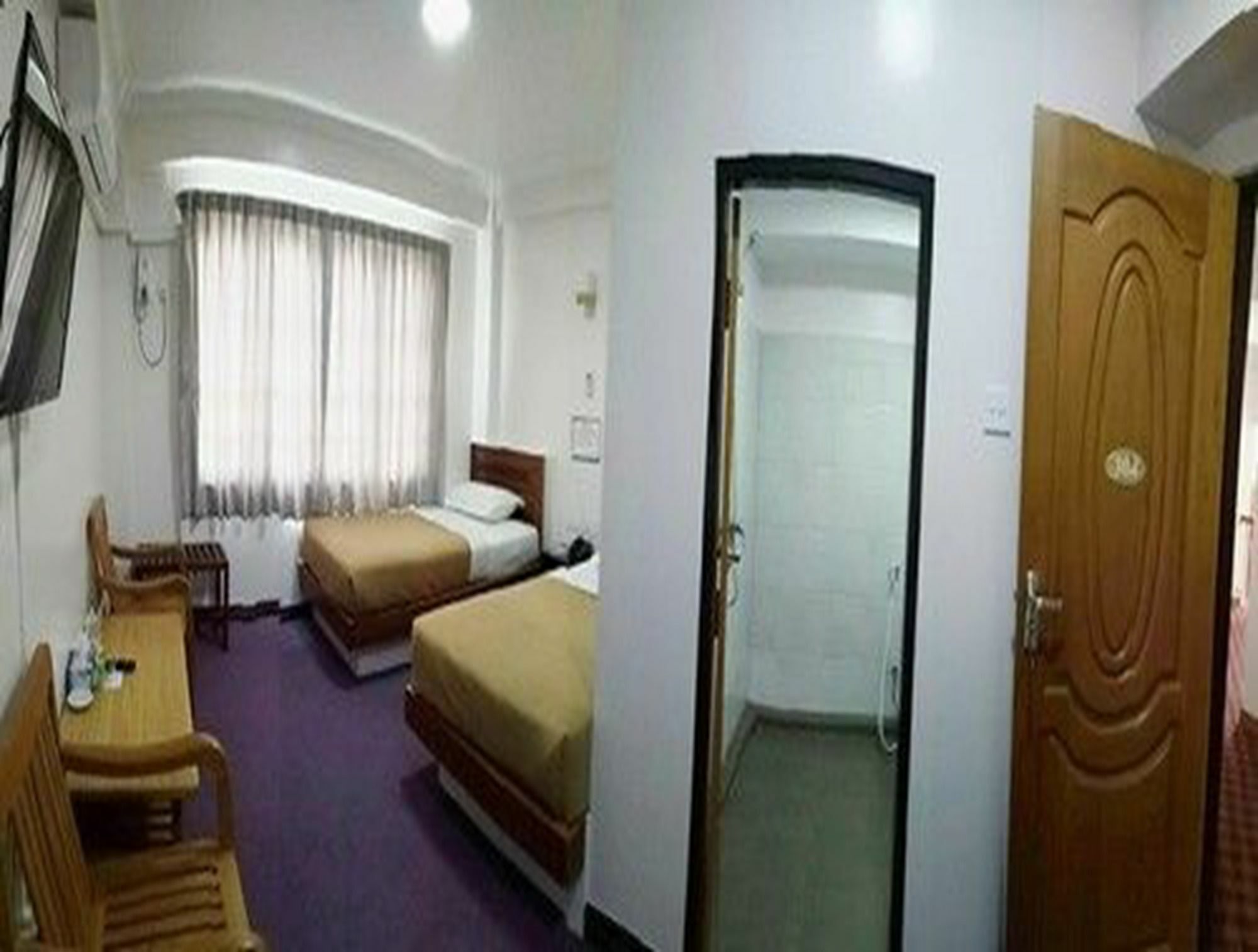 Venus Star Hotel Yangon Extérieur photo